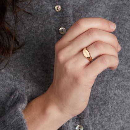 Personalised Oval Signet Ring gold plated merci maman